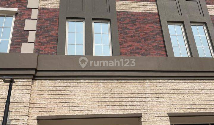 For Rent: Boston Shop House in Pantai Indah Kapuk 2, Shop House 202.5 m² in Pantai Indah Kapuk 2, Kosambi 1