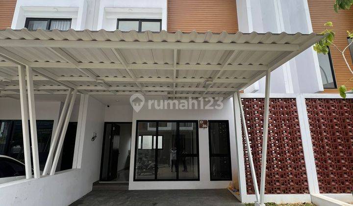 Disewakan Rumah Northbend2 Metland Puru 7x15 3 Lantai Etik Room 1