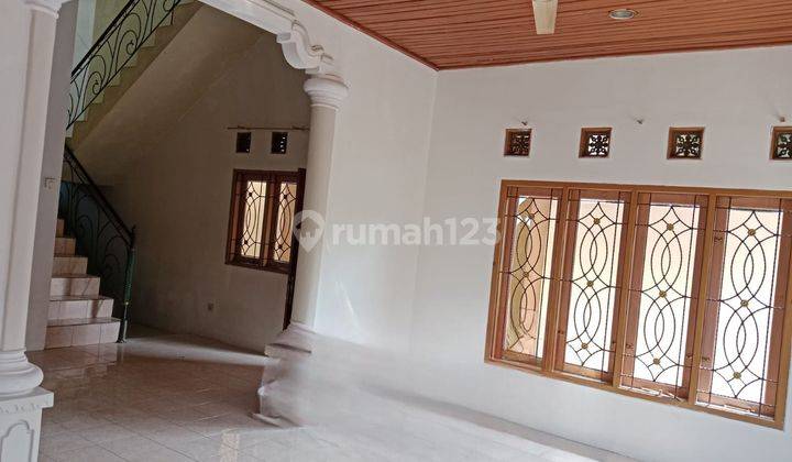 Jual Rumah Mewah SHM di Komplek Cipadung, Majalengka 2