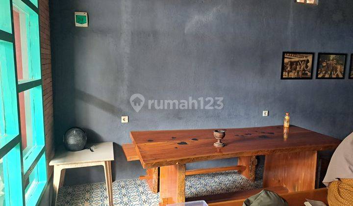 Disewakan Ruang Usaha Cocok Untuk Cafe di Jalan Pemuda Majalengka 7