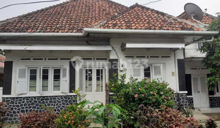 Selling Beautiful Classic House in Kalibaru, Cirebon