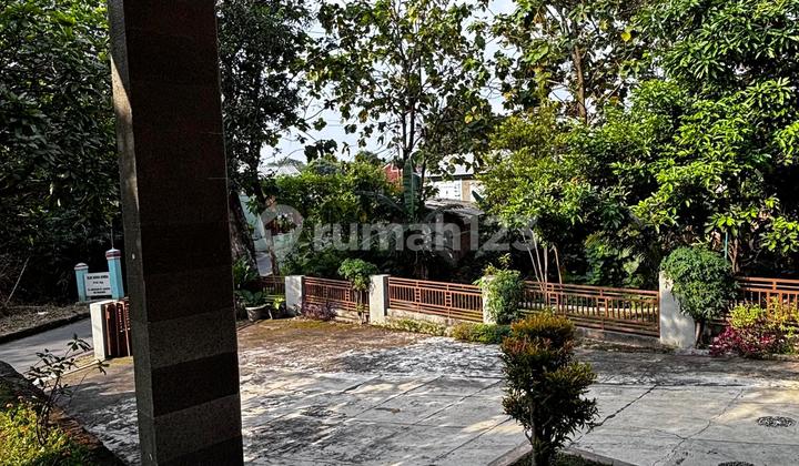 Jual Tanah dan Bangunan Rumah dengan Halaman Luas di Dukuh Domba, Majalengka 2