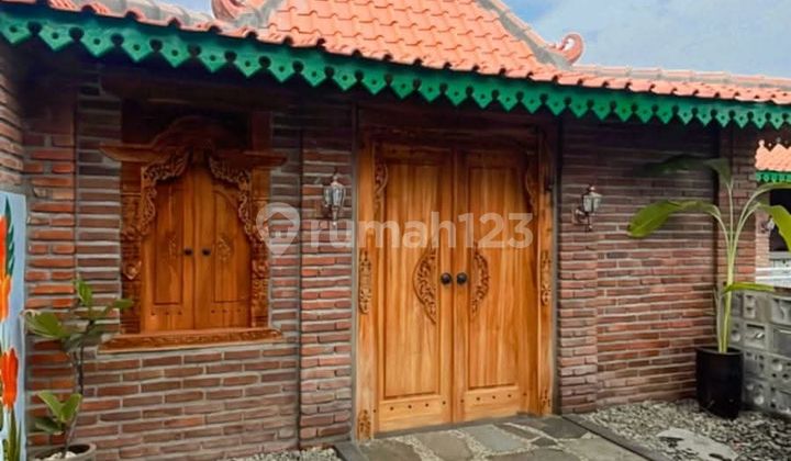 Dijual Cafe Semi Outdoor di Tengah Kota Majalengka