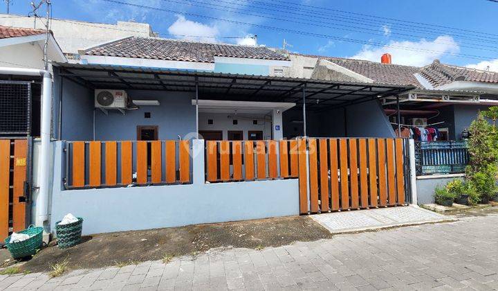 Rumah Cantik Siap Huni Fully Furnisheddi Waru Gentan Dekat Solo 1