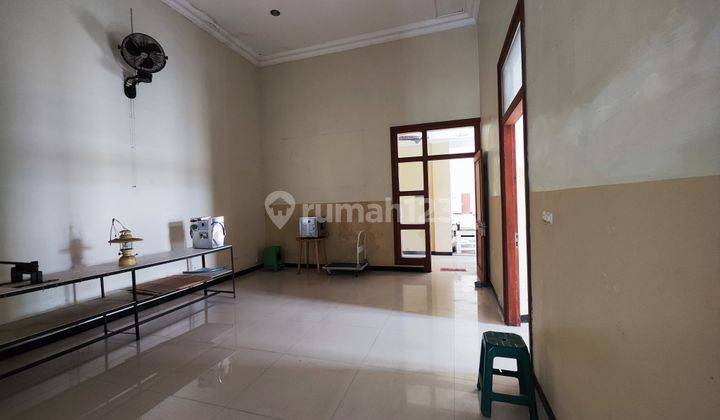 Ruang usaha disewakan di Kartasura cocok utk kantor gudang/ kuliner 4