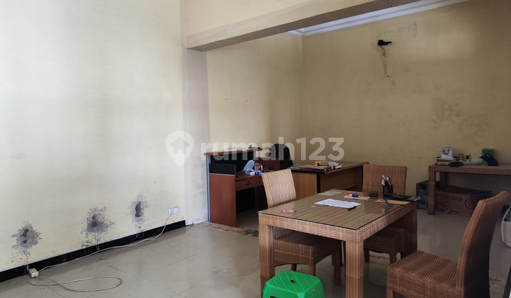 Ruang usaha disewakan di Kartasura cocok utk kantor gudang/ kuliner 10