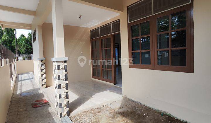 Disewakan Rumah Baru Super Bersih Di Solo Baru 2