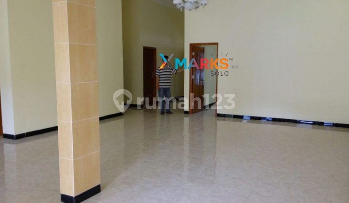 Dijual gudang / ruang usaha & rumah di Mojolaban Sukoharjo 2