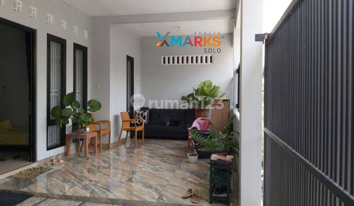 Dujual Rumah 2 lt siap huni di Gentan Solo 2