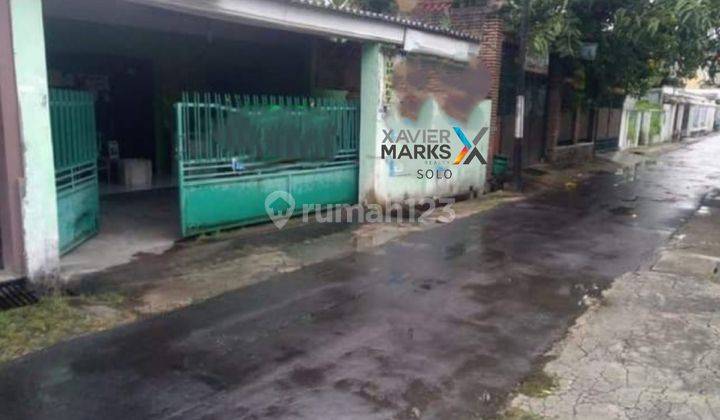 Dijual tanah bonus bangunan dekat mall Paragon 1