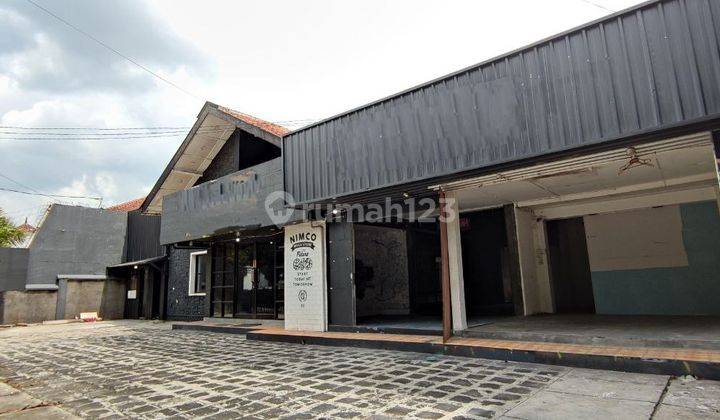 Ruang Usaha Banjarsari Tengah Kota Solo 1