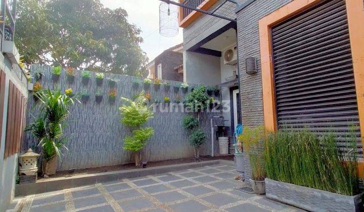 Dijual Rumah cantik 5 kamar tidur di Mojosongo Solo 2