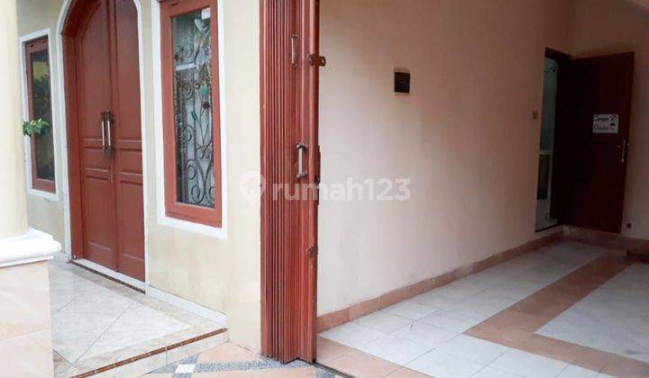 Dijual Rumah 2 lantai di Banyuagung Solo 2