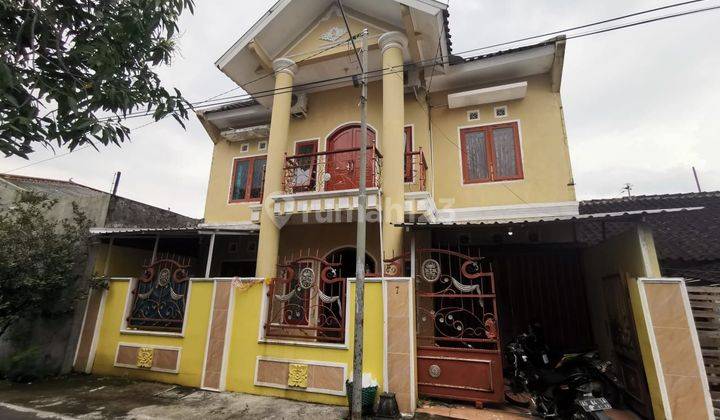 Dijual Rumah 2 lantai di Banyuagung Banjarsari Solo dekat Superindo 1