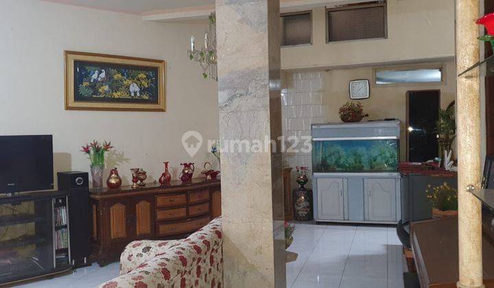 Dijual rumah harga miring bisa untuk usaha di Manahan Solo 2