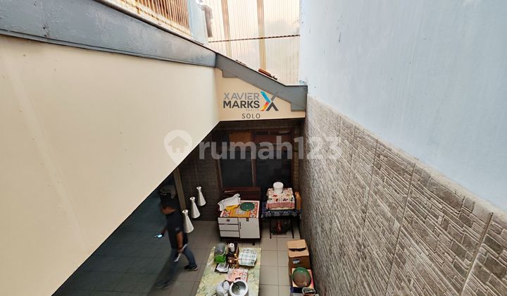 Dijual Rumah Adem Tengah kota 500m dari jl Urip Sumoharjo Solo 2