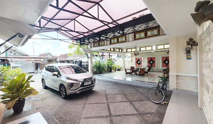 Dijual Rumah Bagus Nyaman Ada Gazebo, Fully Furnished di Banjarsari Solo 1