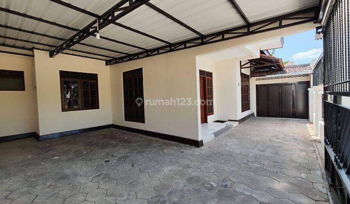 Dijual rumah nyaman di Karangasem Solo selangkah ke Colomadu 2