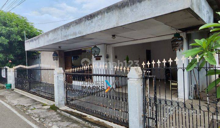 Dijual rumah potensi dijadikan 2 rumah di Manahan Solo  1