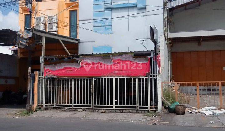 Dijual Ruko Siap Pakai 3 lantai di Nusukan Solo dekat pasar 1