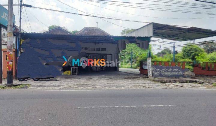 Ruang Usaha Di Mangkubumen Solo dekat Mall Paragon 2