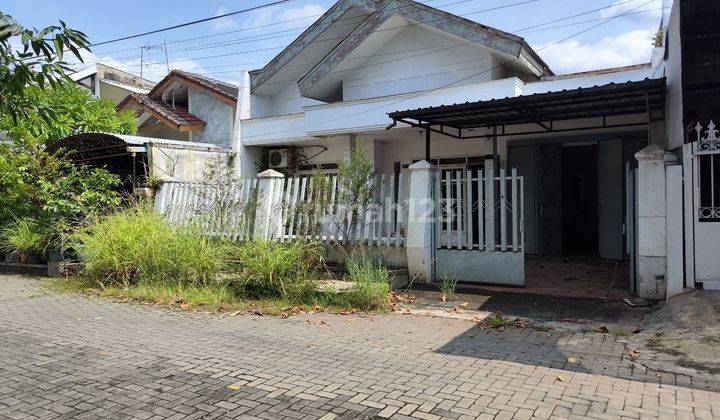 Rumah Simple di  Solobaru 3 menit ke Pakuwon mall 1