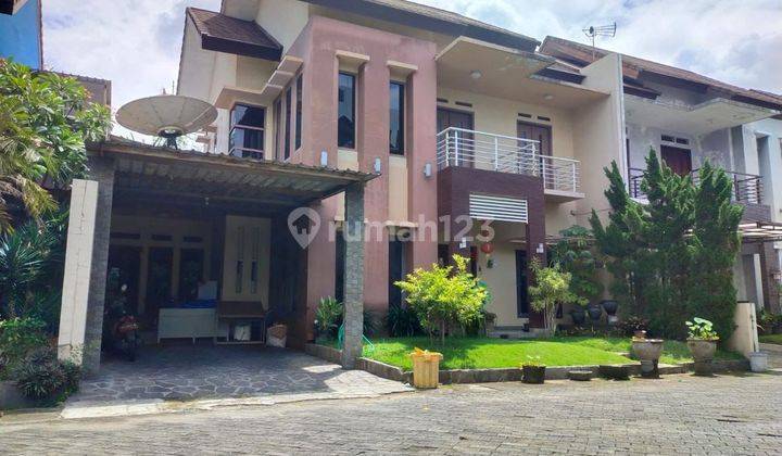 Rumah Cluster elite di Manahan Solo 1