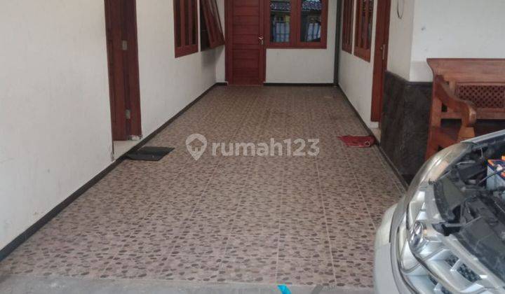 Rumah Nyaman bisa untuk guest house di Mangkubumen Solo 2