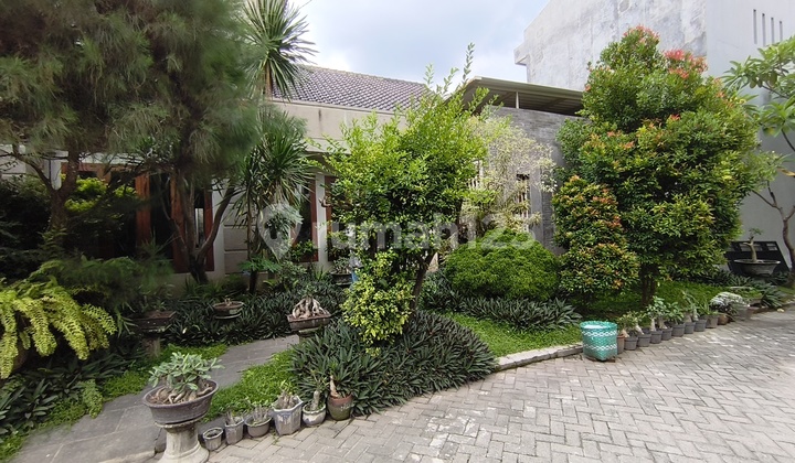 Rumah Nyaman Dalam Cluster Elite di Gentan Dekat Solo Rumah Nyaman Dalam Cluster Elite di Gentan Dekat Solo