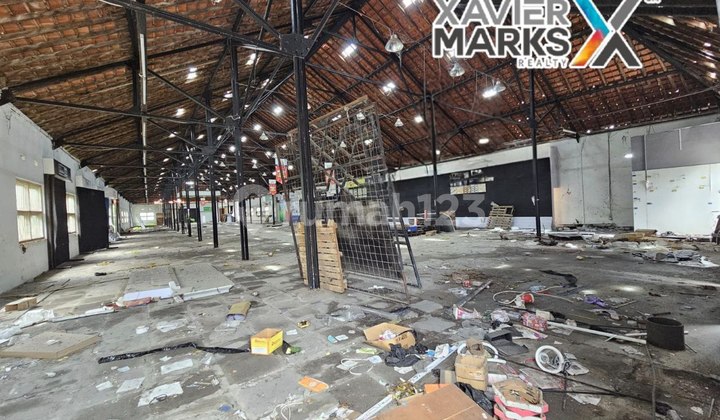 Business Space in a Good Location in the Center of Klaten City Business Space in a Good Location in the Center of Klaten City