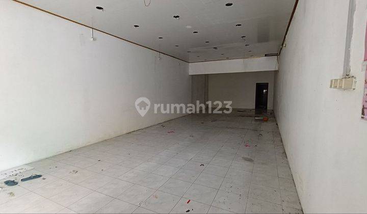 Ruang Usaha Di Gatot Subroto Solo 2