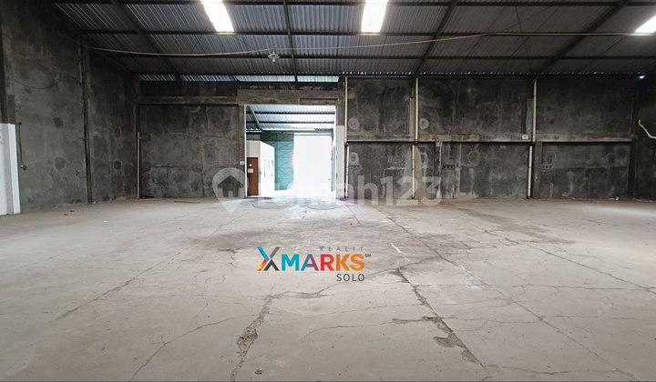 Turun Harga Gudang Bonus Ruko di Kadipiro Banjarsari Solo