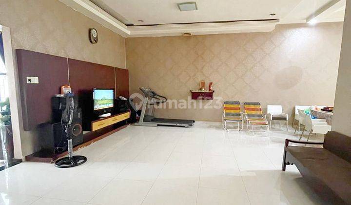 Dijual Villa 2 Lantai Komplek Cemara Asri, Jl. Peony, Medan Estate, Kec. Percut Sei Tuan 2