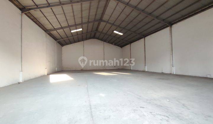 Gudang Siap pakai KIM 2 - Komplek Pergudangan Dexada 2