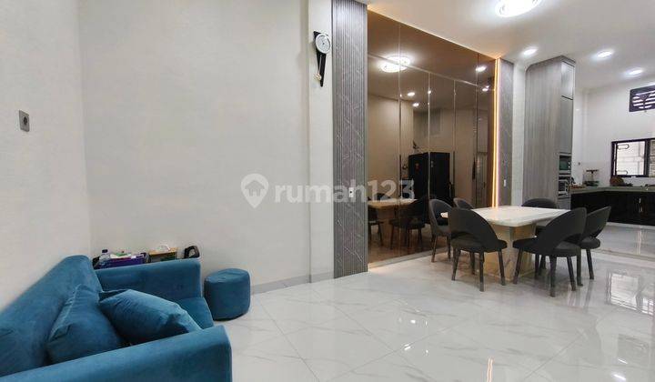 Dijual Rumah Furnished Komplek Brayan City Medan, Medan 1