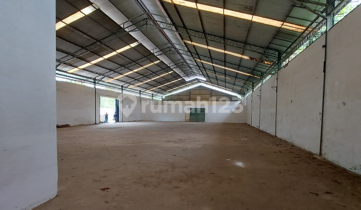 Land and Warehouse for Sale in Kelambir 5, Hamparan Perak