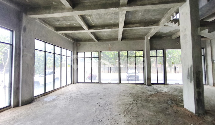 For Rent: Hook and Link Shop House in CitraLand Gama City