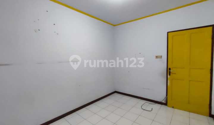 For Rent: 1.5-Story House in Cemara Asri Complex, Salak Street 2