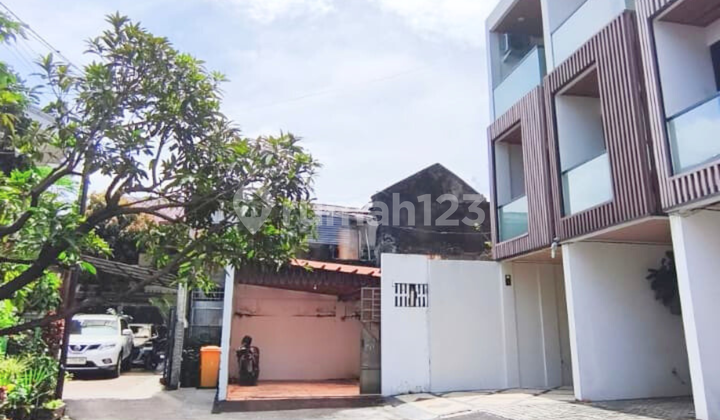 Dijual Rumah Komersial Lokasi Strategis Kebayoran Lama Jakarta Selatan 2