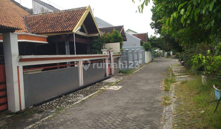 Rumah Dekat Rs.ludiro Husodo Luaa 340m² Harga 1,9m Rumah Shm Bagus 1