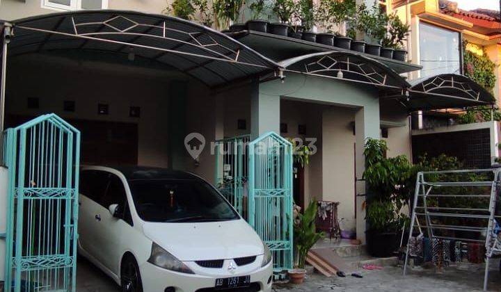 Rumah 3 Lantai Dekat Smp 9 Yogyakarta Rumah Shm Bagus 1