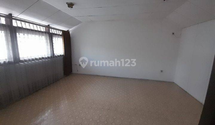 Rumah Sayap BKR / Moch Ramdhan Lokasi strategis 4