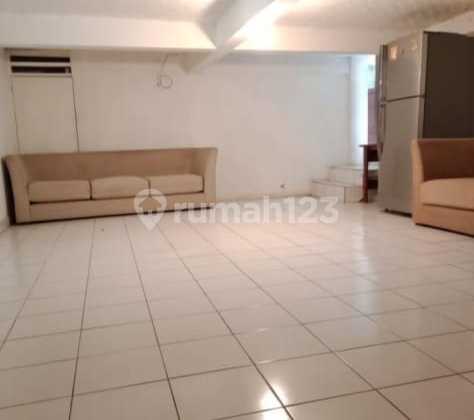 Rumah Besar Setra Sari Bandung Utara Lokasi Strategis