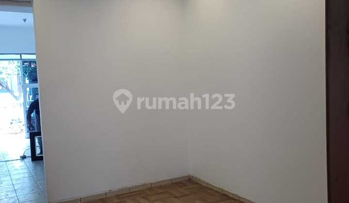 Well-Maintained Modern House in Antapani Area