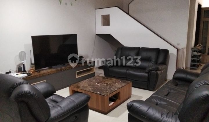 Rumah Exclusive Mekar Wangi Minimalis Modern Mewah