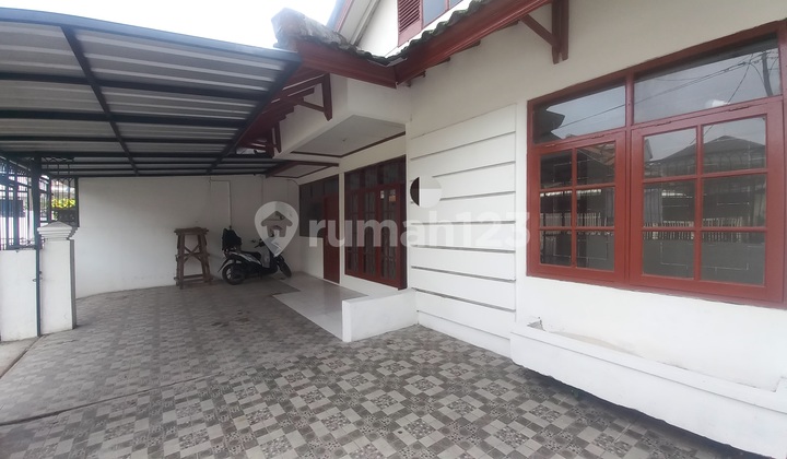 Cibasuyut Indah Garden House, Strategic Location, Comfortable Environment