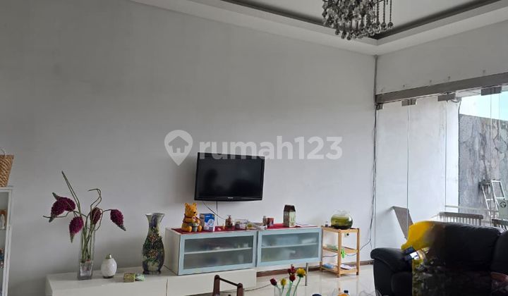 Rumah Besar Setraduta Exclusive Lingkungan Nyaman Keamana 24 Jam