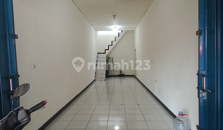 Kios/Tempat Usaha Rajawali Lokasi Strategis