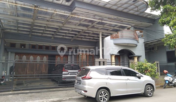 Rumah Besar Tki 3 Cocok untuk Rumah Tinggal / Kantor