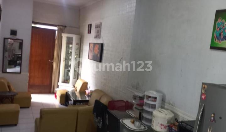 Rumah Adipura Daerah Gedebage Cocok untuk Keluarga Kecil Rumah Adipura Daerah Gedebage Cocok untuk Keluarga Kecil